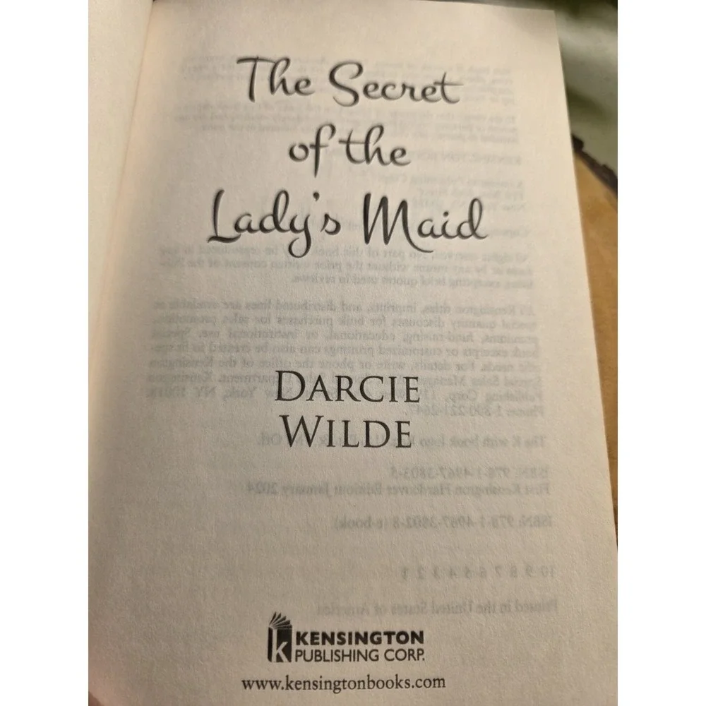 The Secret of the Lady's Maid by Darcie‎ Wilde: New